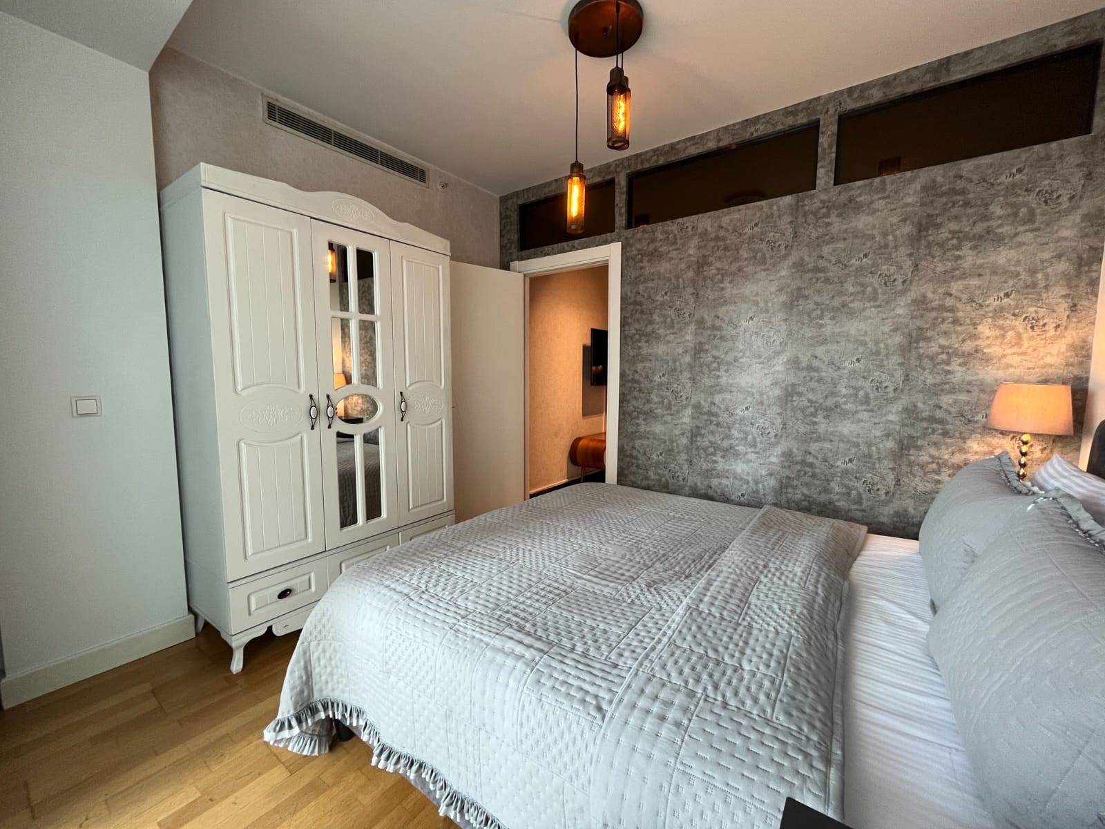 2 Bedroom Delux - Image 10